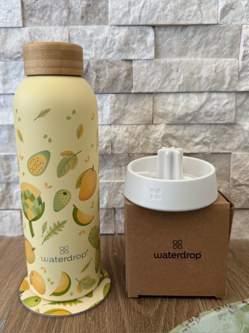 Insulated Water Bottle 20oz - Pastel Yellow, Matching Coaster & Bottle Dryer New